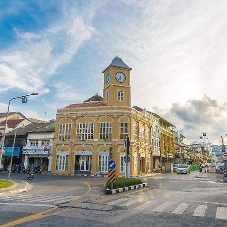 B2 Phuket Premier Hotel Luaran gambar